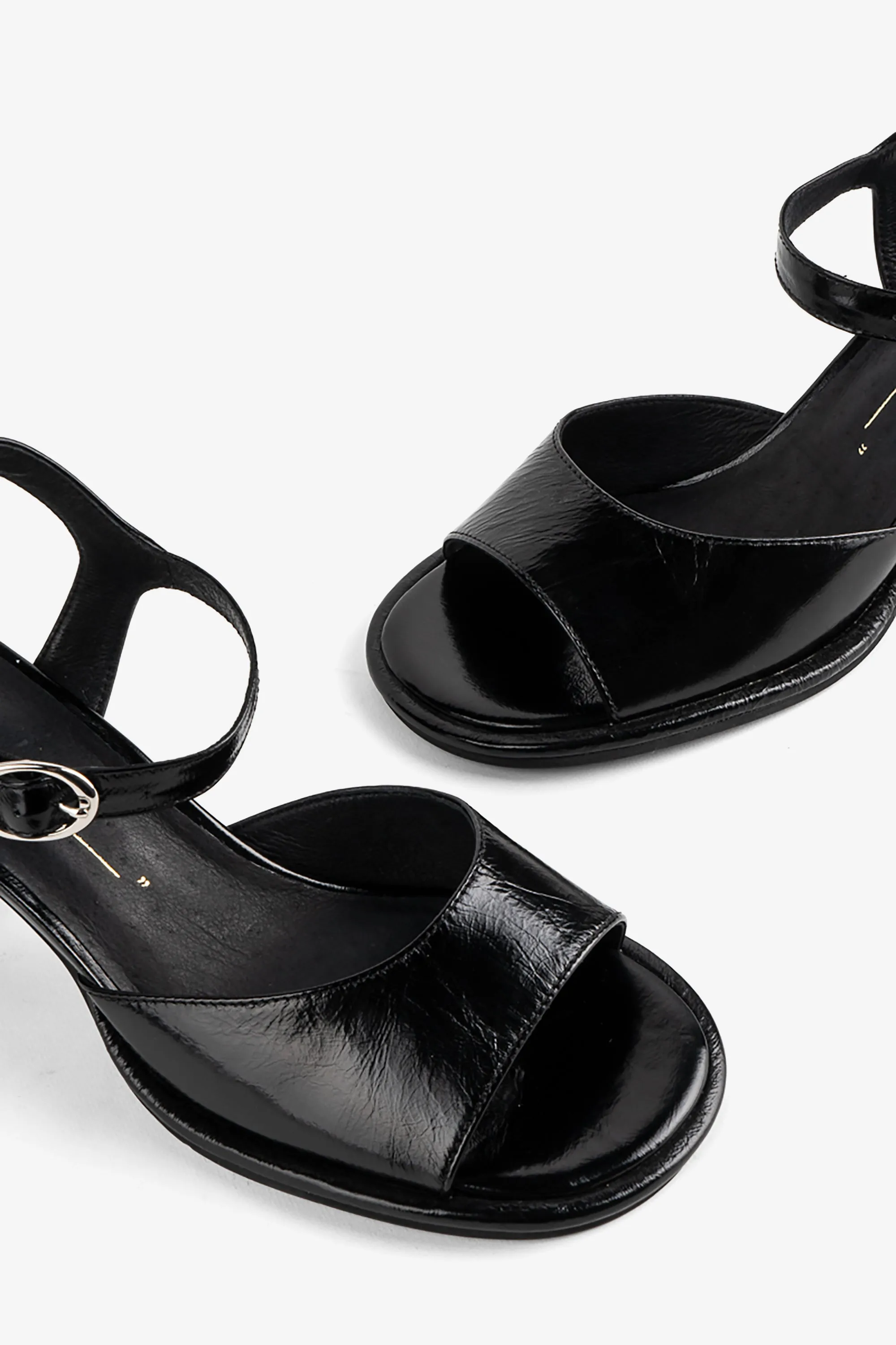 ASTRO HEELED SANDAL