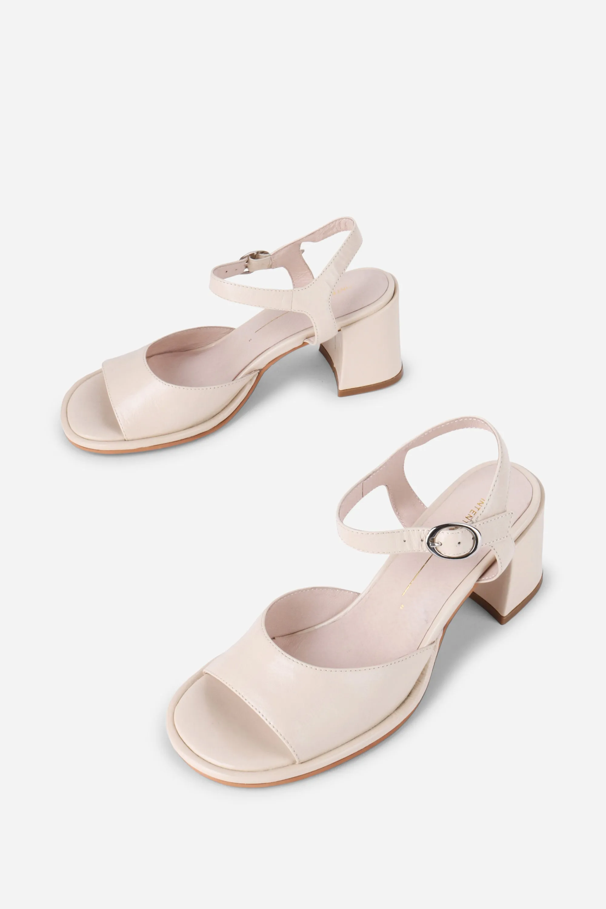 ASTRO HEELED SANDAL