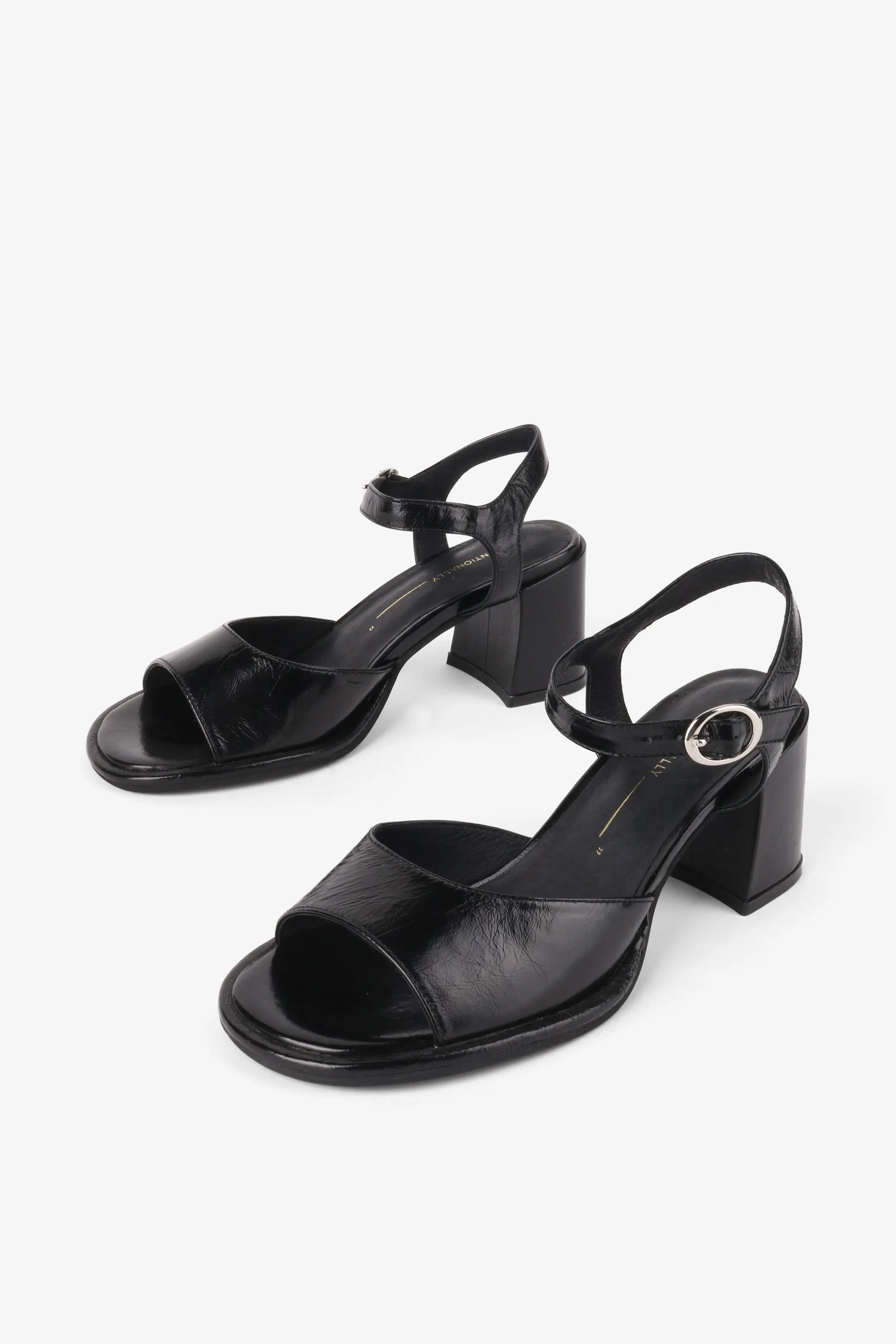 ASTRO HEELED SANDAL