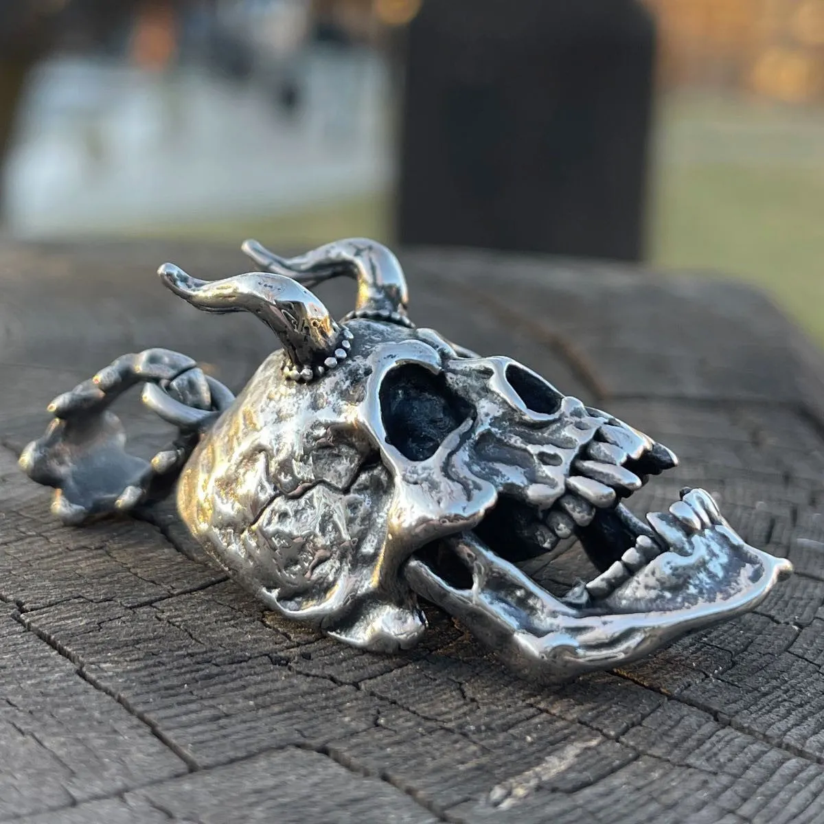 Big & Bold Skull Pendant with Horns (#p023)