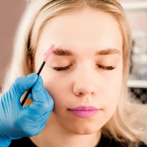 Bold Brows & Lashes Online