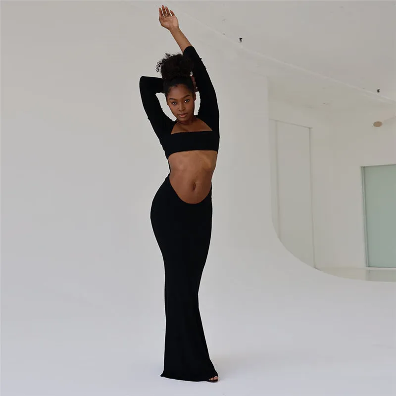Bold Cutout Long Sleeve Maxi Dress for Edgy Sophistication