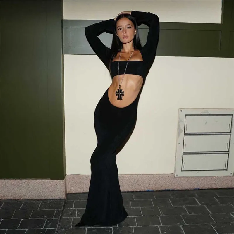 Bold Cutout Long Sleeve Maxi Dress for Edgy Sophistication