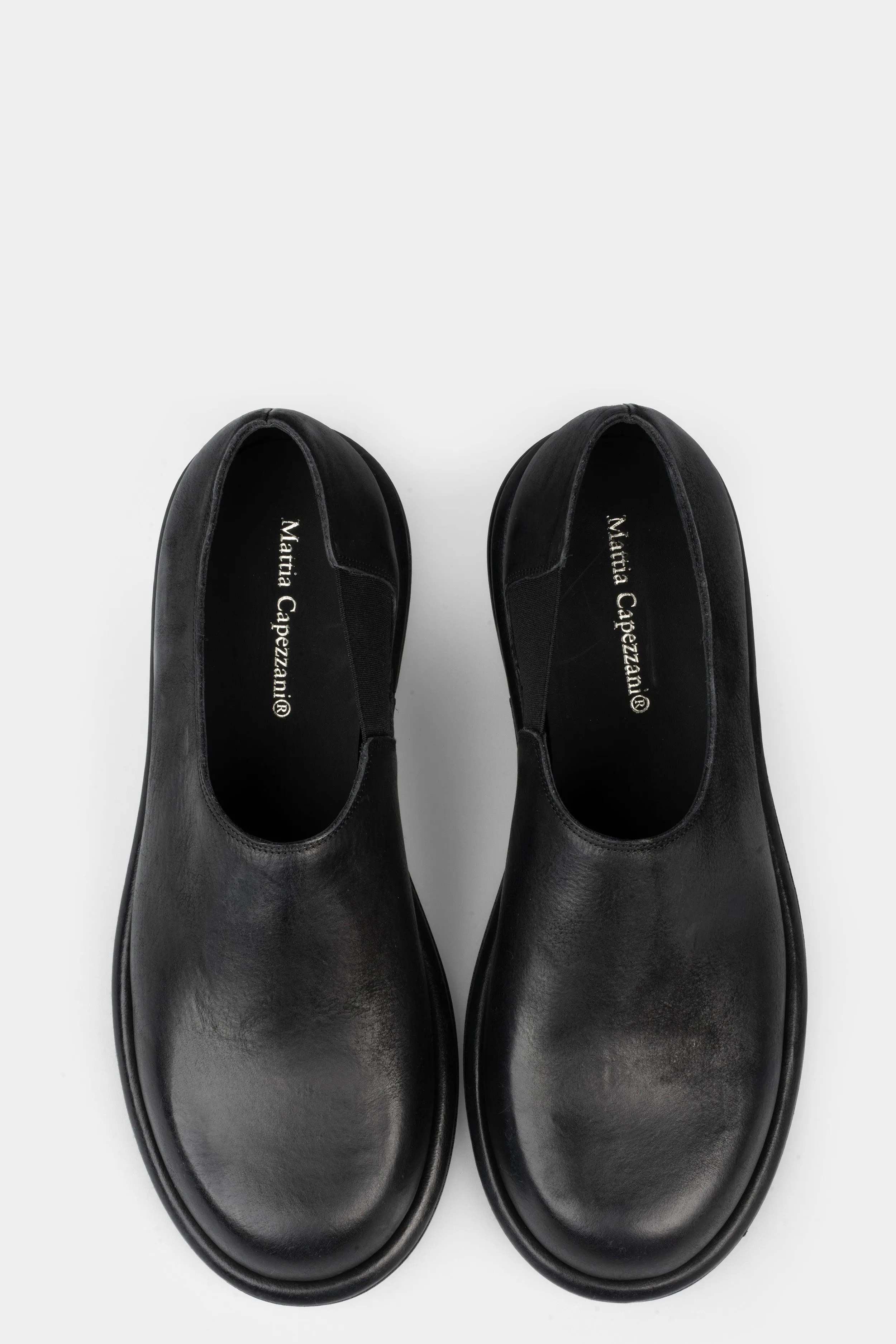 Chelsea Slip-on leather shoes