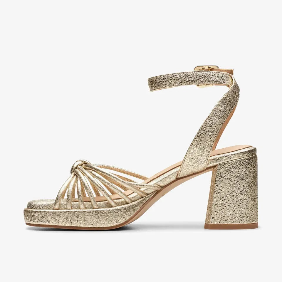 Clarks Women's Ritzy75 Faye Champagne 26176328