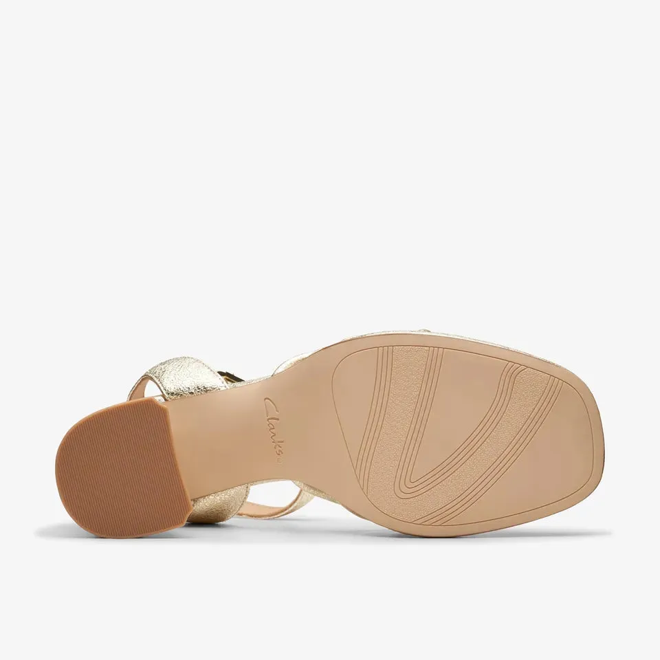 Clarks Women's Ritzy75 Faye Champagne 26176328