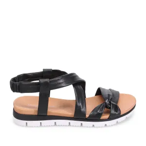 Django & Juliette Women's Livie in Black