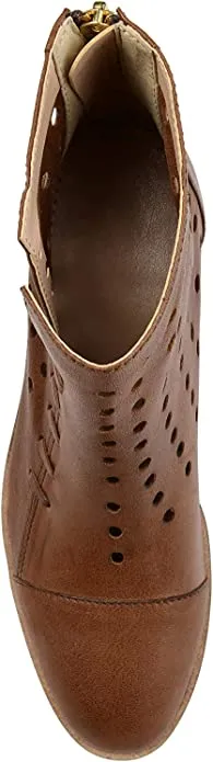 Journee Signature Womens Ulima Bootie Brown, 5.5 Regular US
