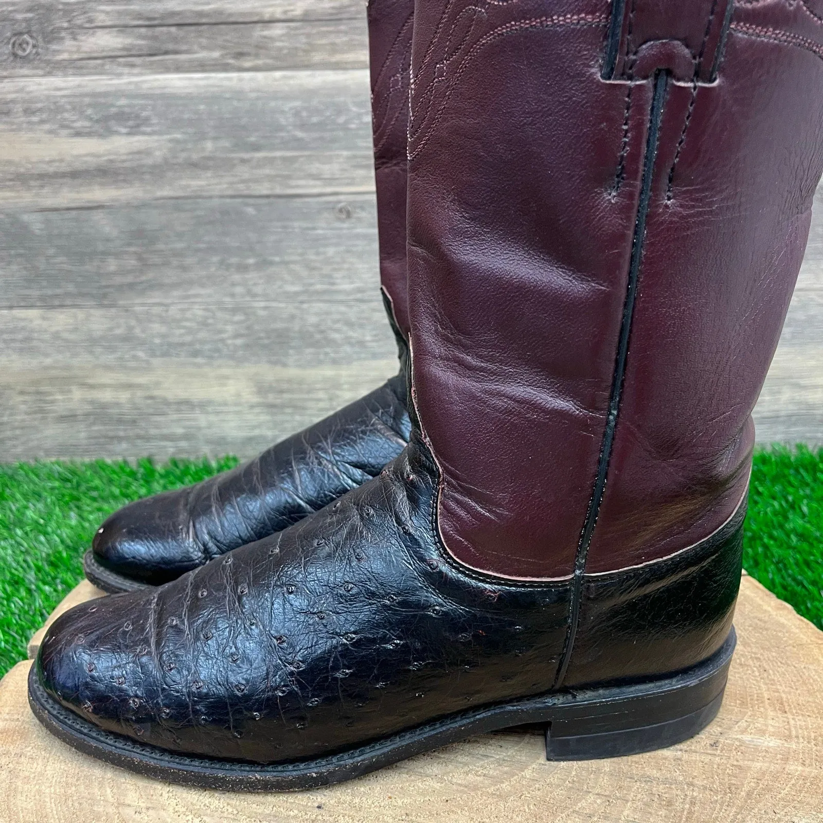 Justin Women - Size 7B - Vintage Purple Smooth Ostrich Cowboy Boots Style 2198