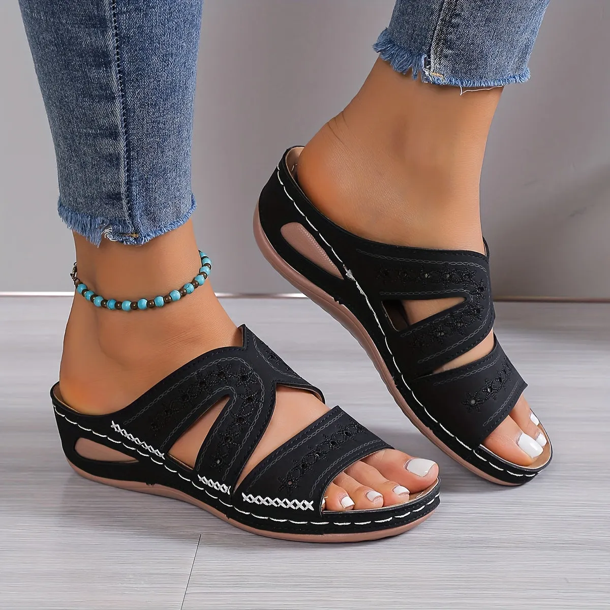 MARYANA | COMFORTABLE ORTHOPAEDIC SANDALS