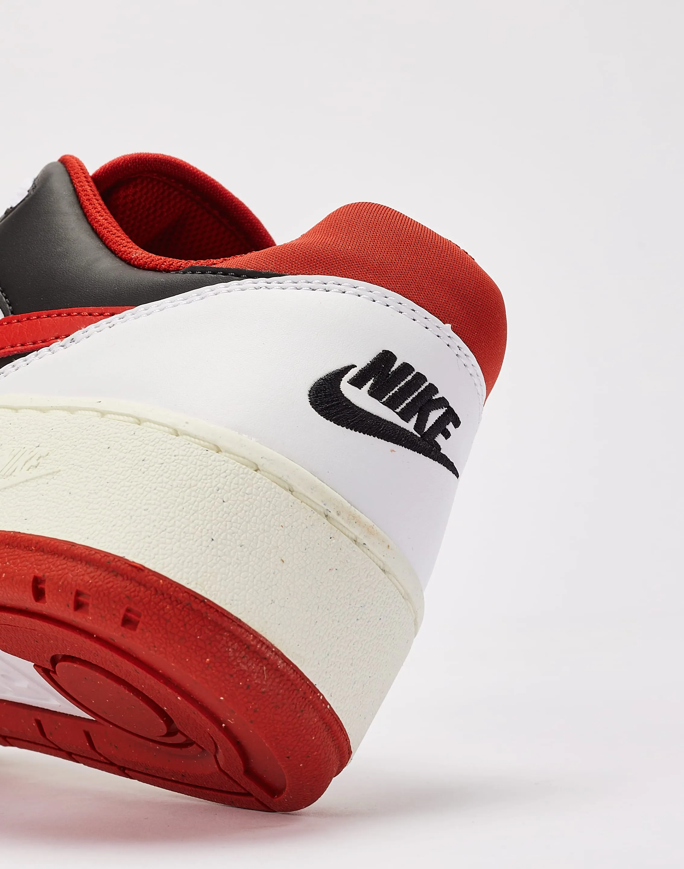 Nike Full Force Low
