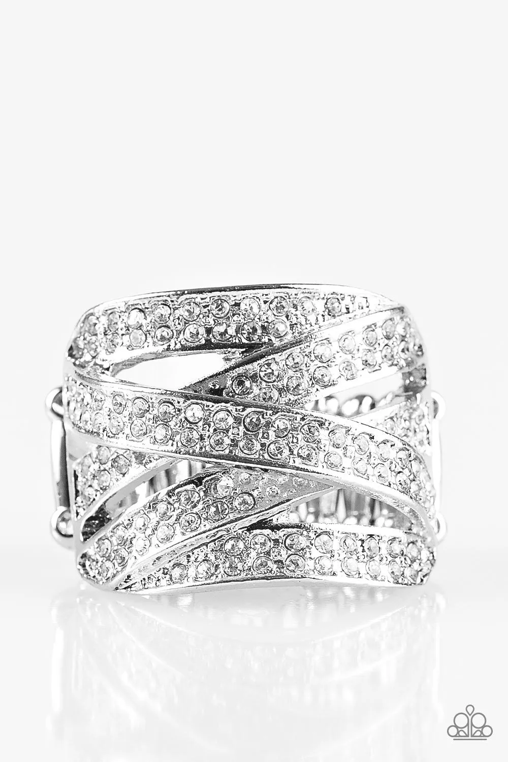 Paparazzi Life In The Glitter Lane Ring White