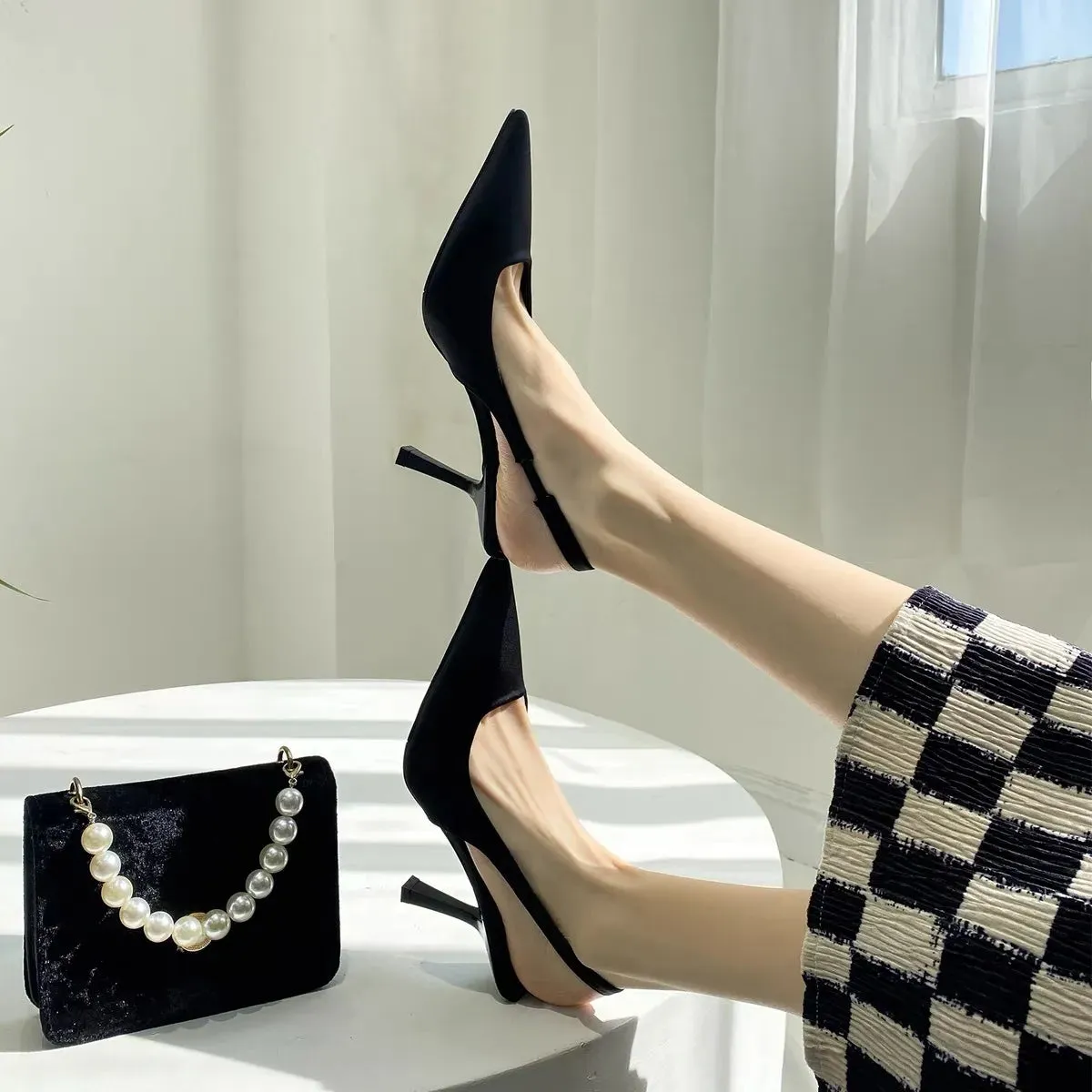 Point Toe Kitten Heels Pumps