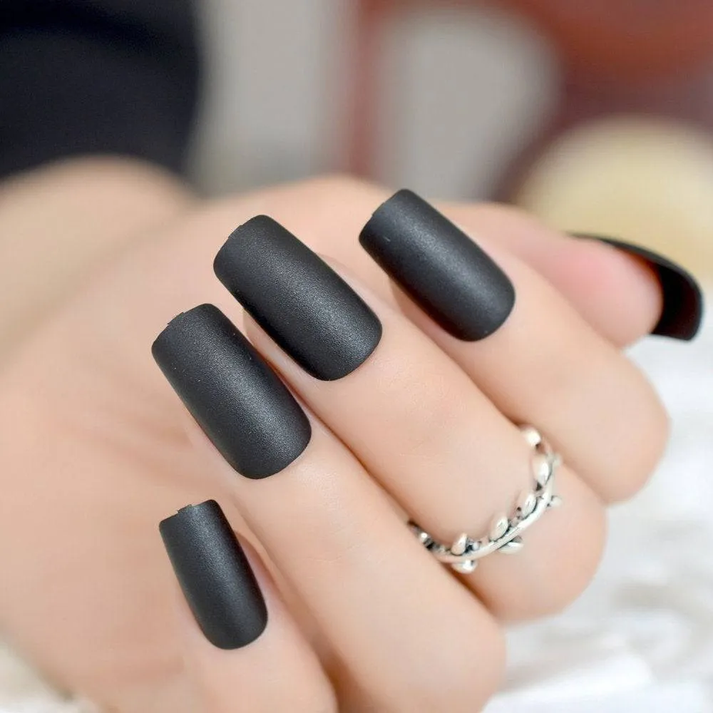 Press On Nails Black Matte Square Nail Kit