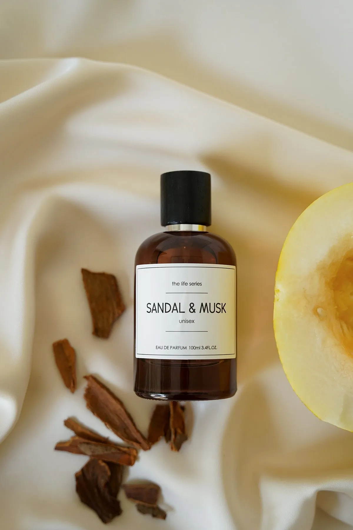 SANDAL & MUSK