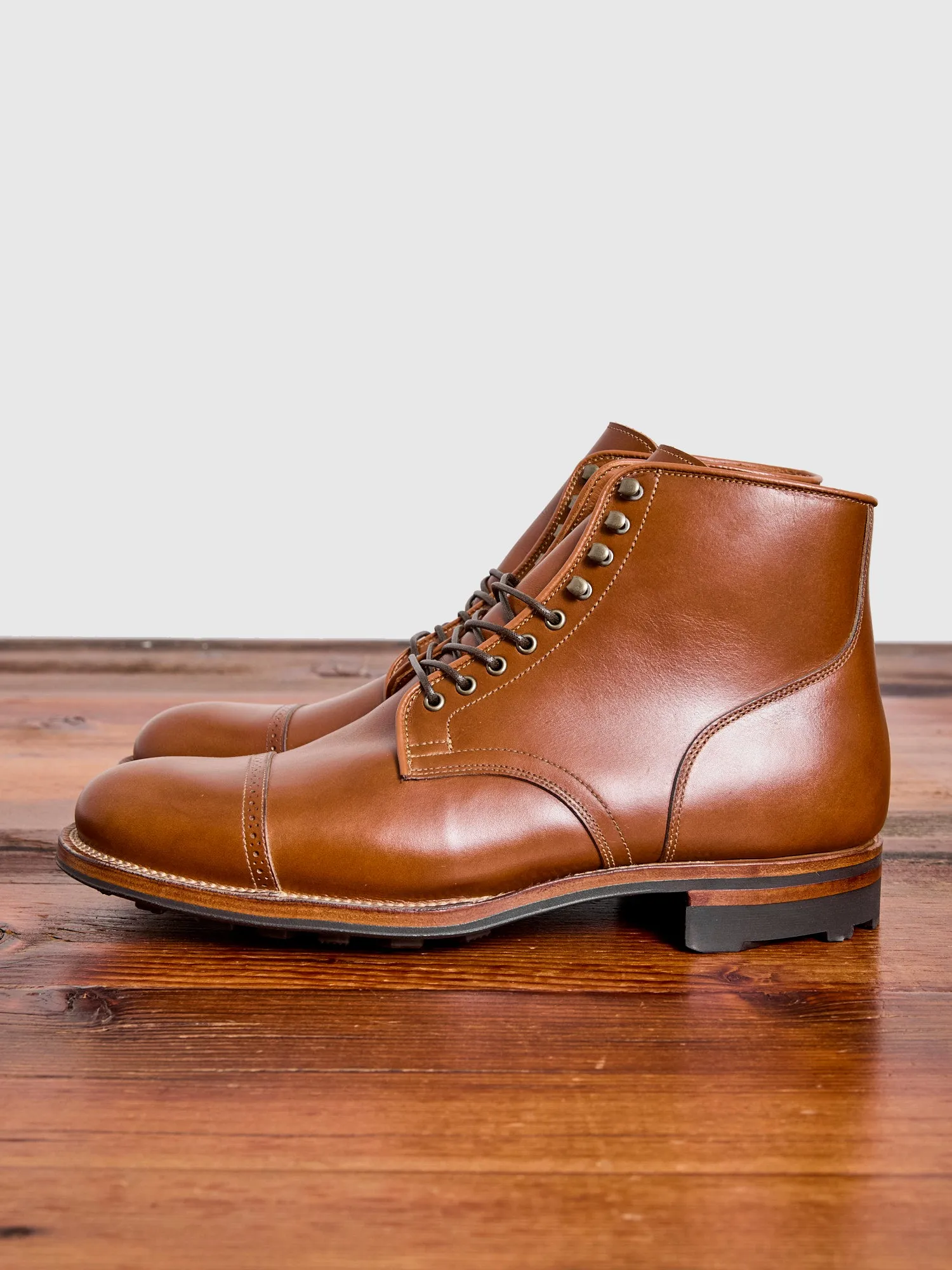 Service Boot 2030 in Cool Tan French Vocalou