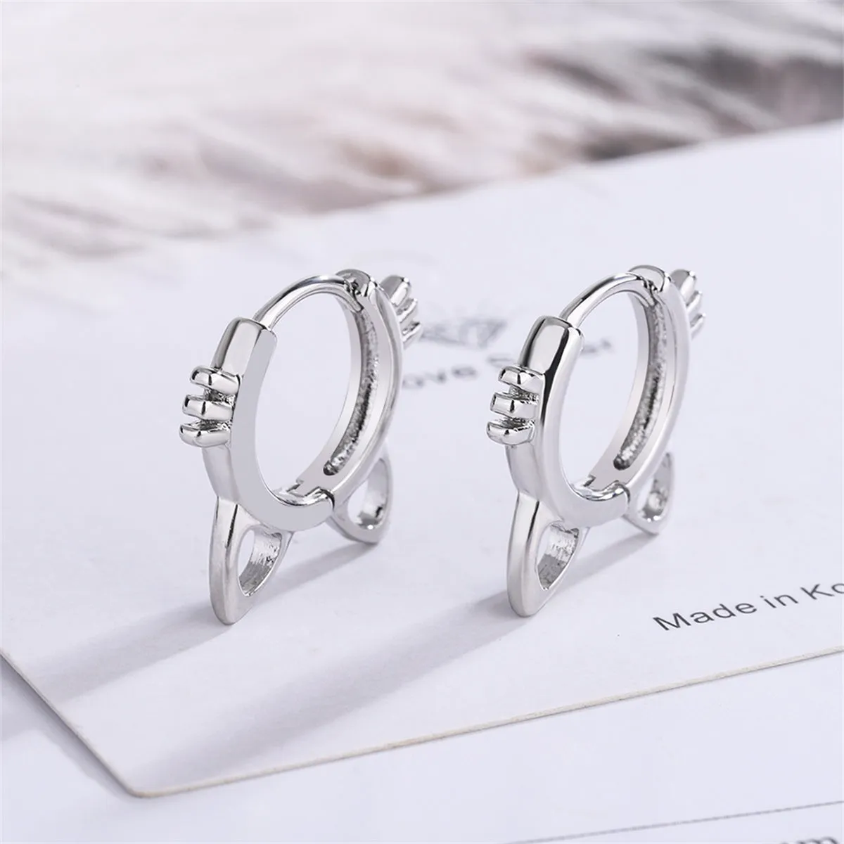Silver-Plated Cat-Shape Huggie Earrings