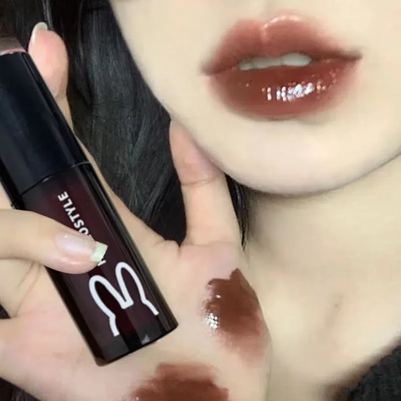 WATER GLOSSY GLASS LIP MK0068