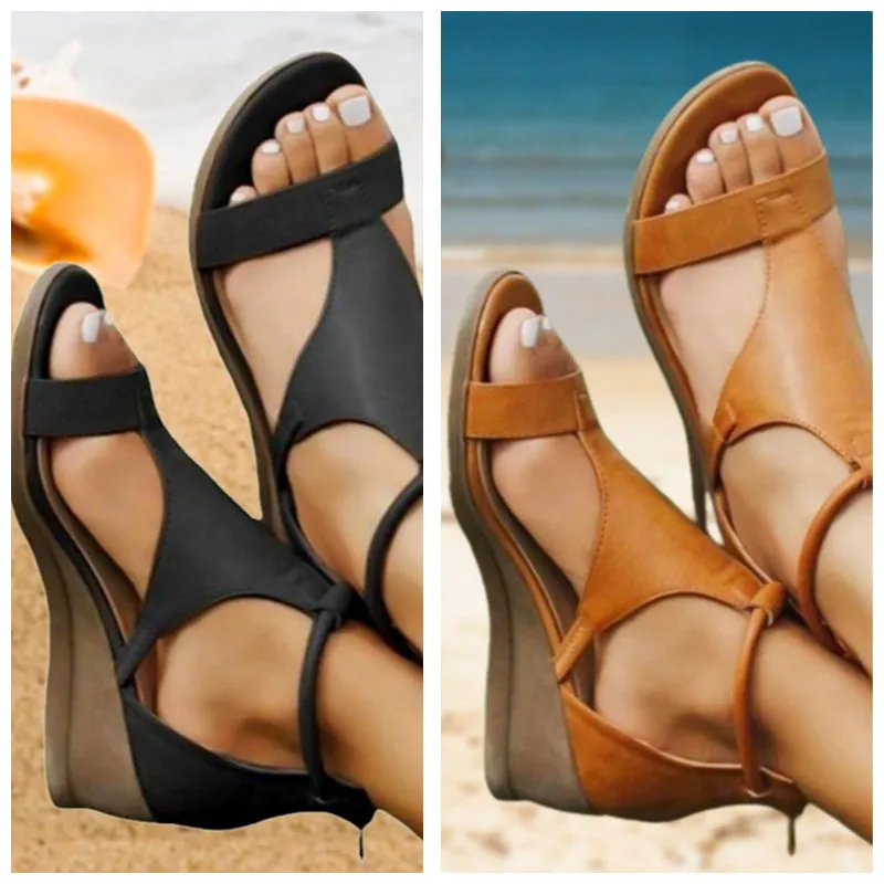 Wedge Sandals | Black | Sleek and Comfortable