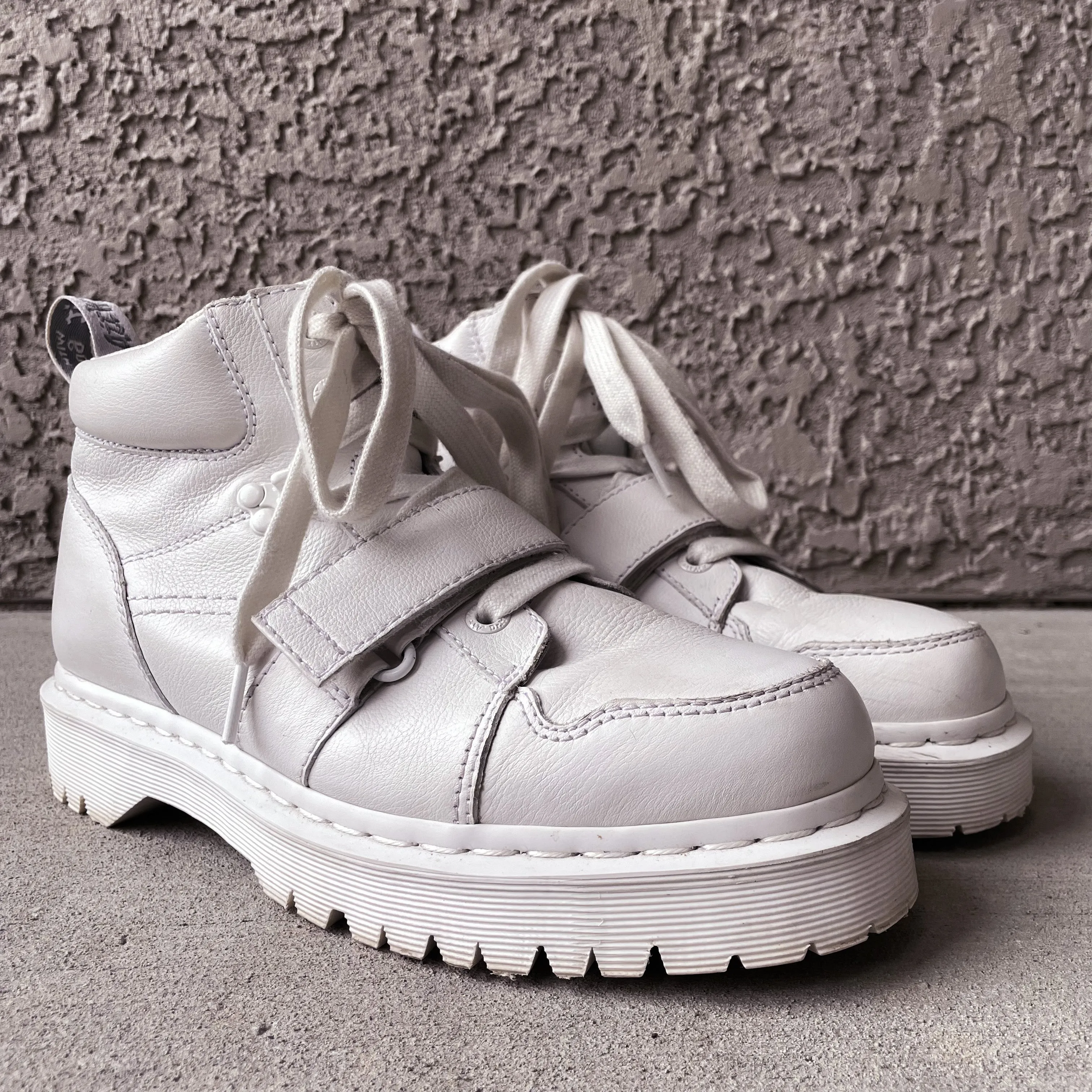 White Zuma II