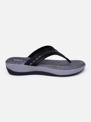 Women's Black Thong Sandals (IU6004)
