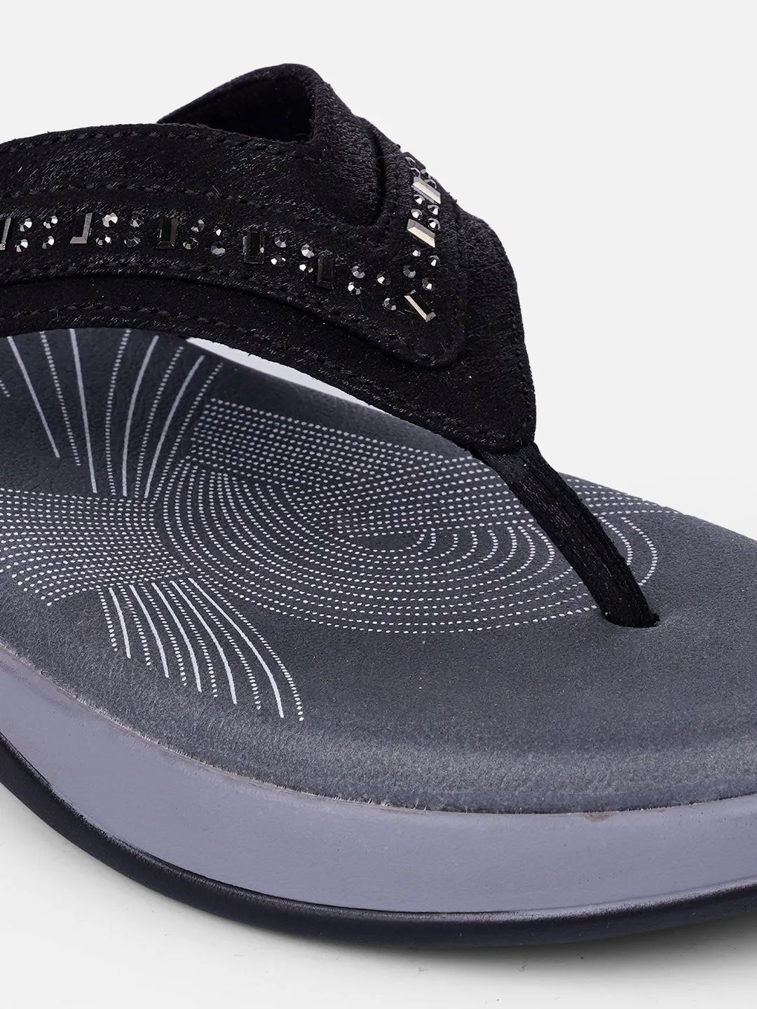 Women's Black Thong Sandals (IU6004)